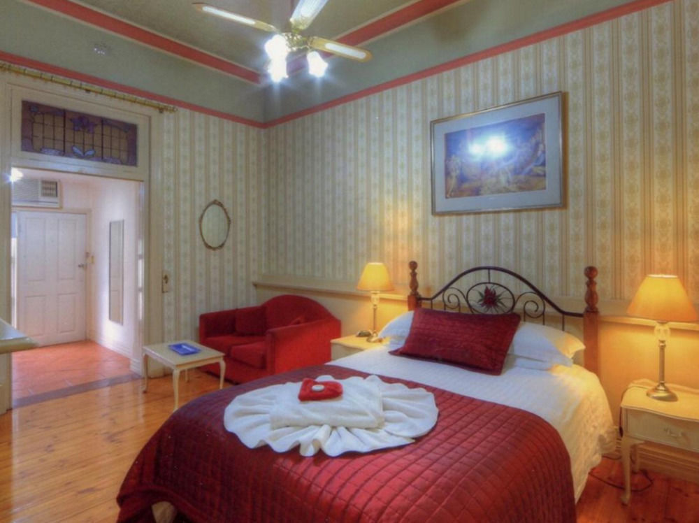 The Lodge Outback Motel Broken Hill Exterior photo